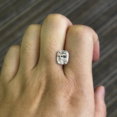 3.01ct VS2 G ল্যাবরেটরিতে চাষ করা ডায়মন্ড কুশন কাটি জয়েন্ট তৈরির জন্য