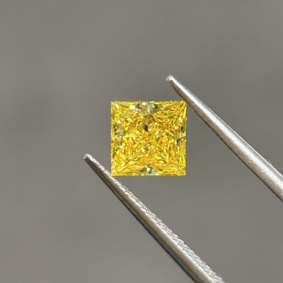 1.15ct ল্যাবরেটরিতে চাষ করা হীরা হলুদ রাজকুমারী কাটা সিভিডি হীরা ভিভিএস 2 2 এক্স এন আইজিআই